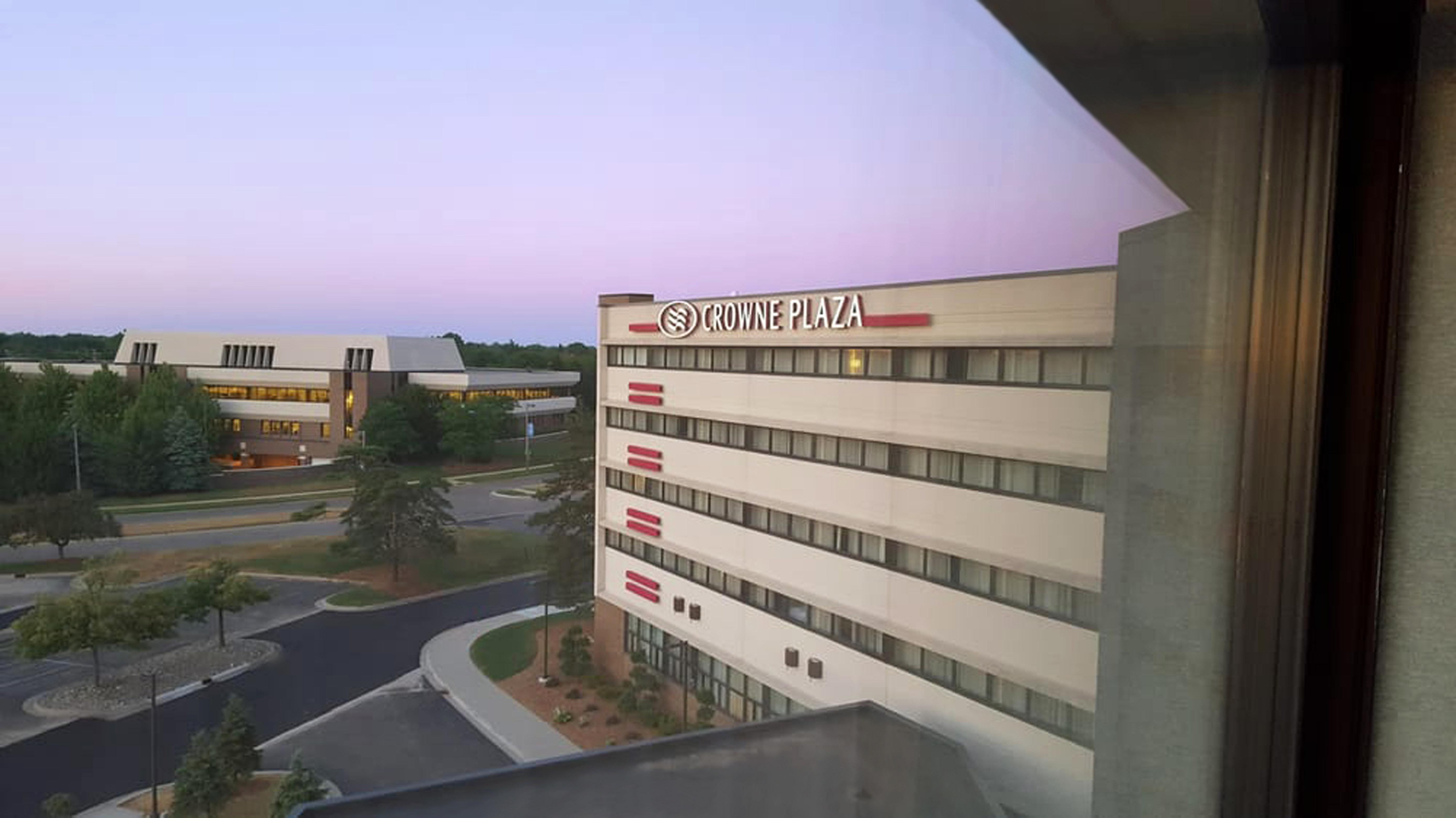 Hotel Crowne Plaza Lansing By Ihg Zewnętrze zdjęcie