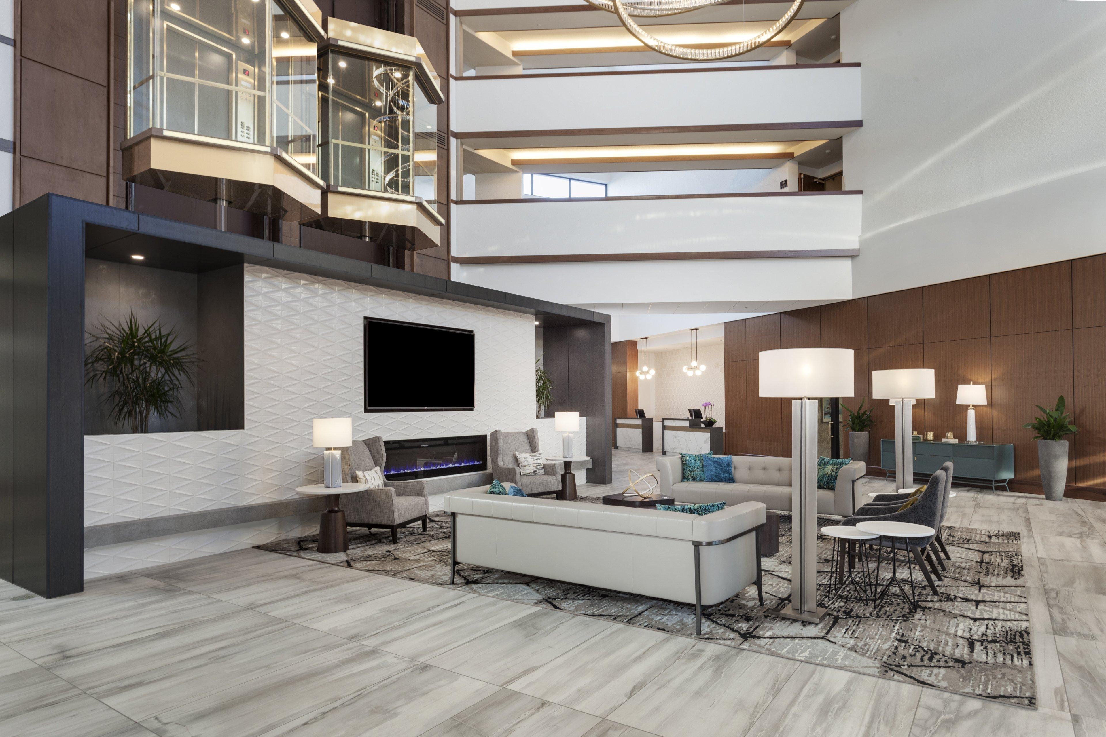 Hotel Crowne Plaza Lansing By Ihg Zewnętrze zdjęcie