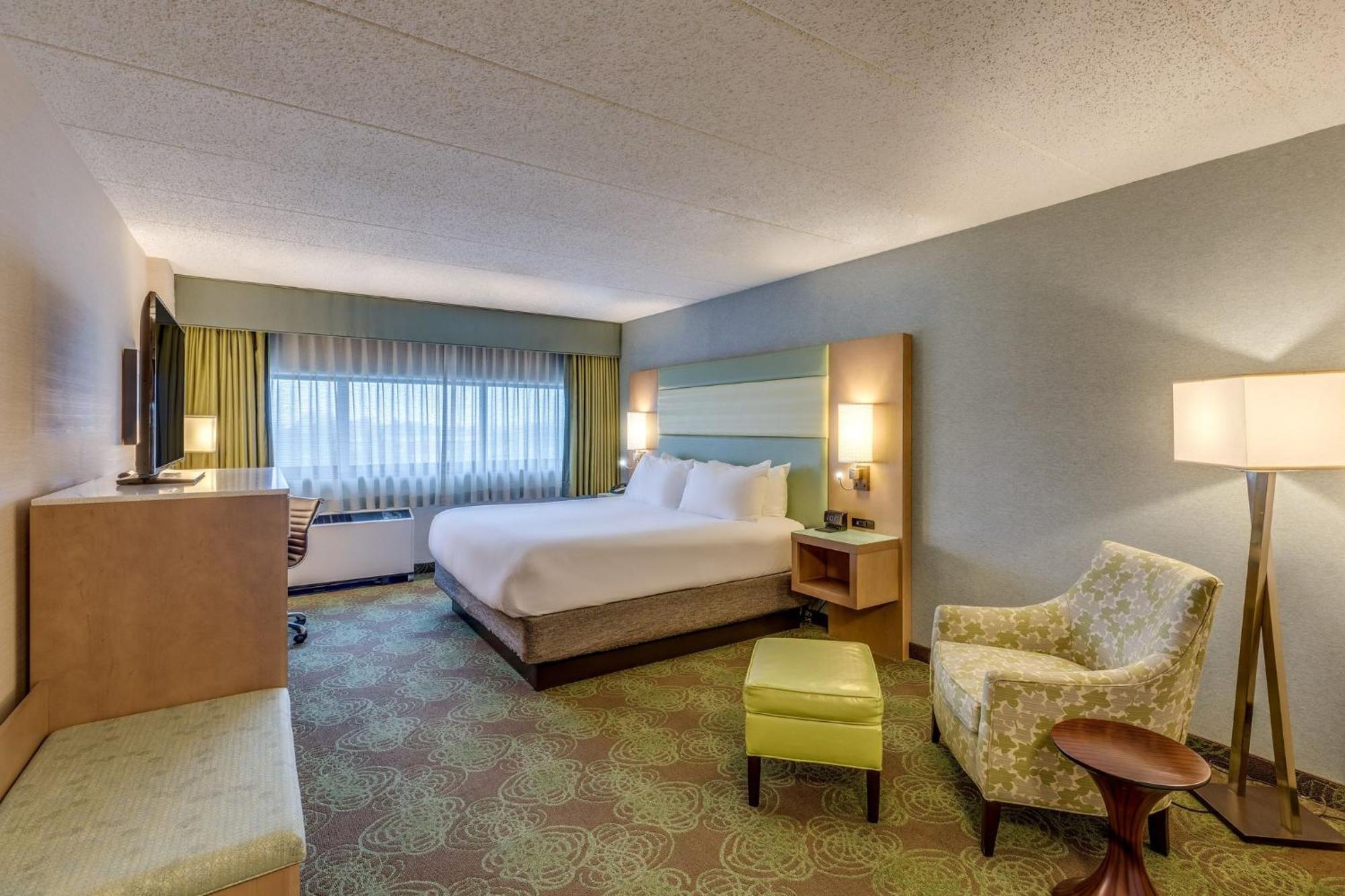 Hotel Crowne Plaza Lansing By Ihg Zewnętrze zdjęcie